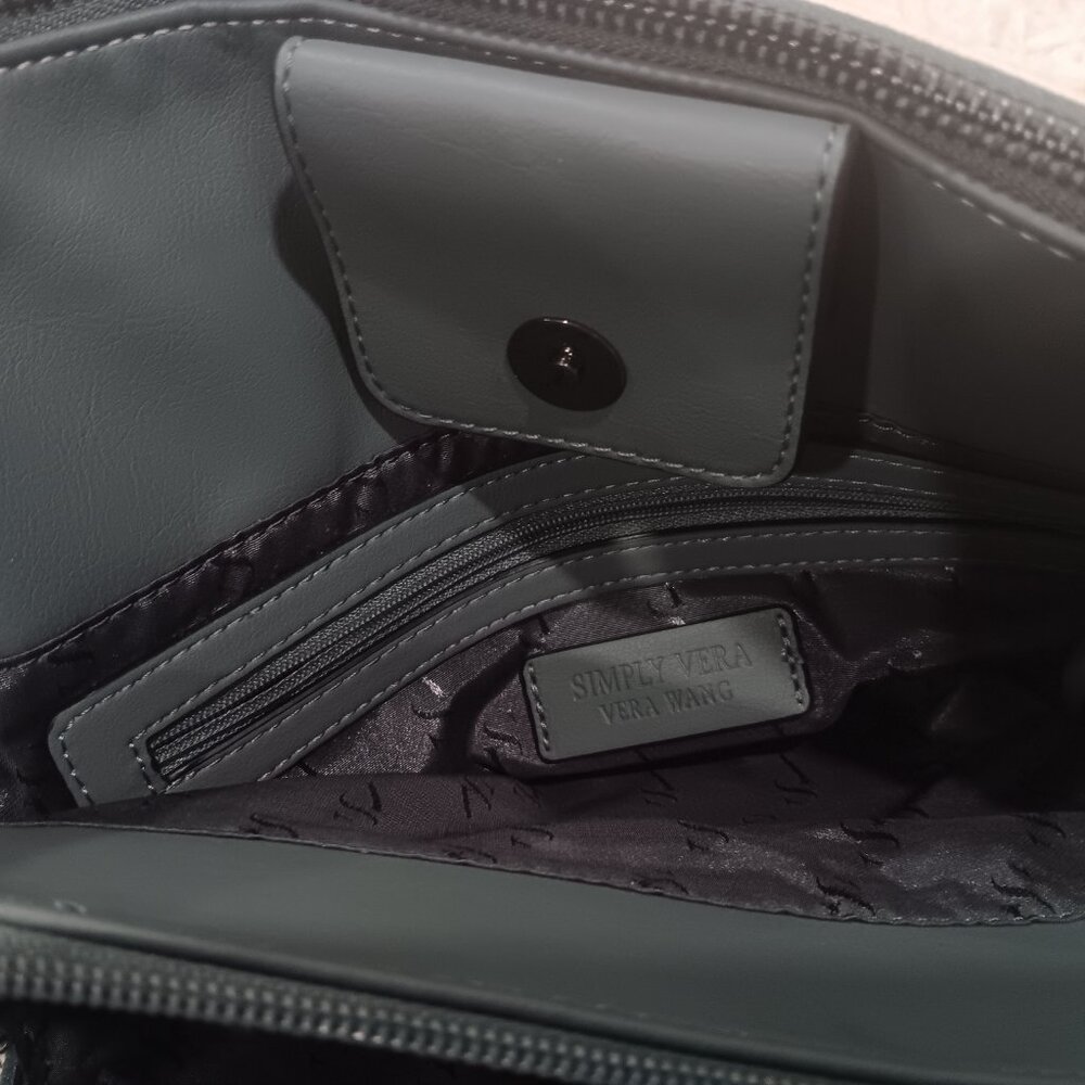 Simply Vera Vera Wang purse - Picture 4 of 5